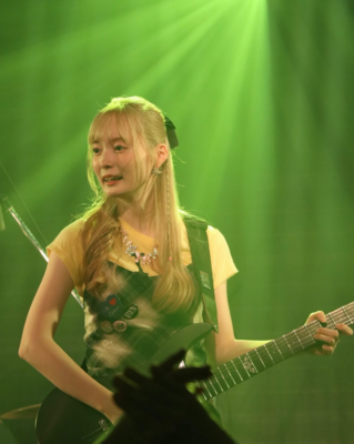 On stage media image